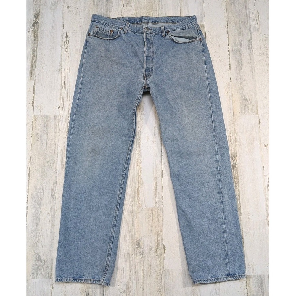 Vintage 90s Levis Jeans Mens Fits 36x32 Denim 501-0191 USA Made Tag 40x34